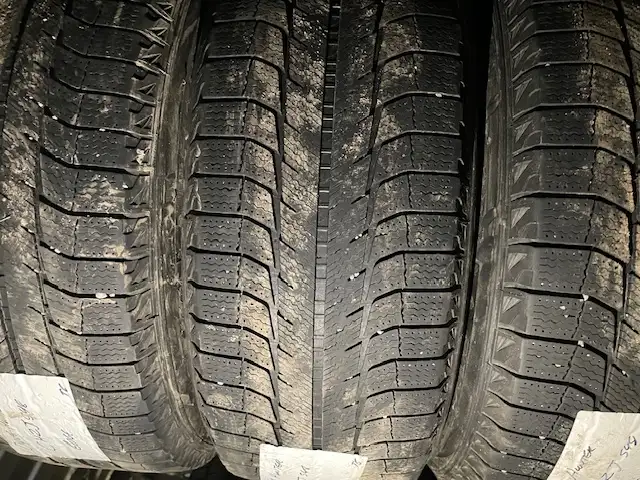 Winter tires + Alloy rims in Tires & Rims in Brockville - Image 4