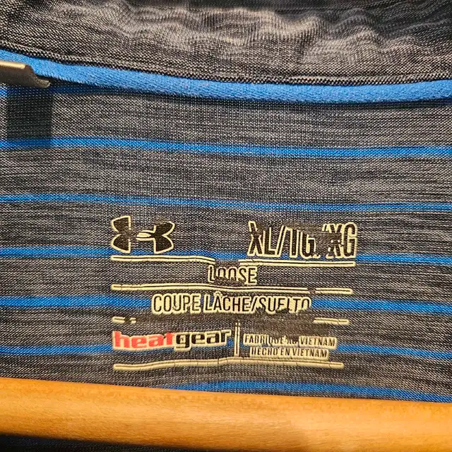 Under Armour Heat Gear Polo Shirt Men’s Size XL Blue  in Men's in Kitchener / Waterloo - Image 4