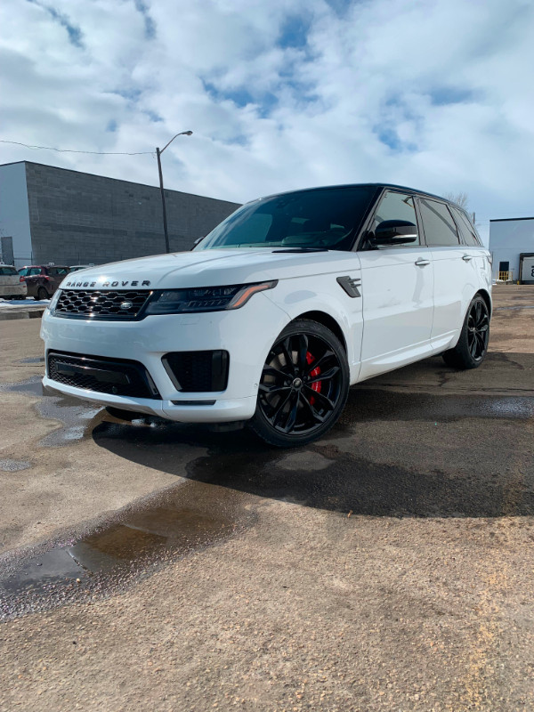 2020 RANGE ROVER SPORT HST - LIKE NEW in Cars & Trucks in Edmonton