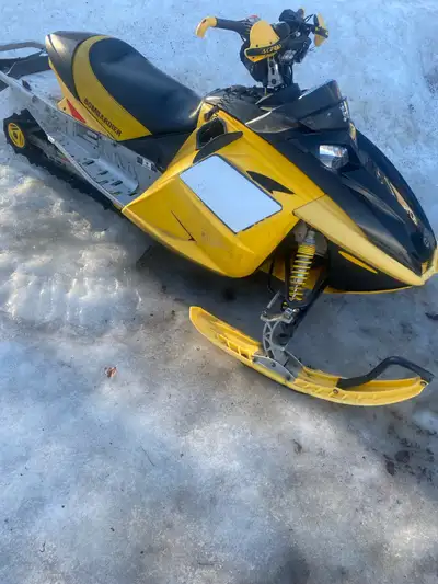 Works good Track is used condition 700ho Paperwork Can deliver