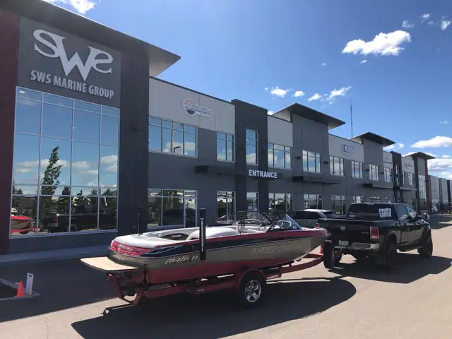 2008 MALIBU RESPONSE LXI BOAT in Powerboats & Motorboats in Prince Albert - Image 10