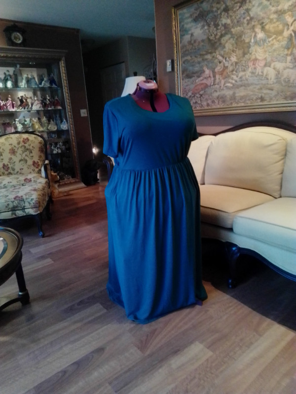Plus Size Dress New With Tags! in Women's - Dresses & Skirts in Comox / Courtenay / Cumberland