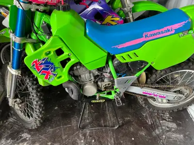 Attention collectors 1991 KX 500 original condition have all original parts ownership manual bill of...
