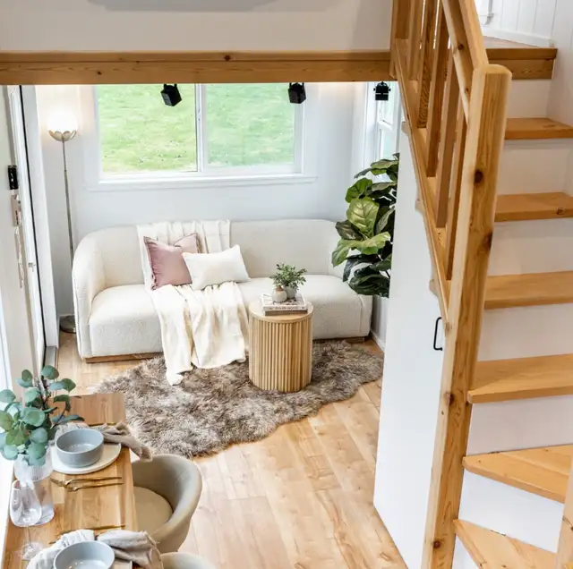 3-Bdrm 41’ Mint Tiny Home (2024 Arctic)