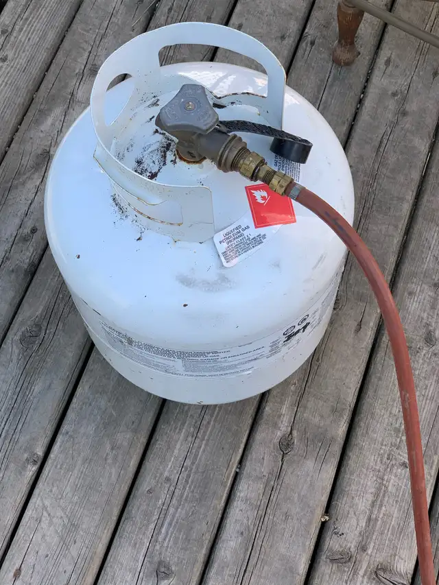 Primus propane stove and propane hose in BBQs & Outdoor Cooking in Strathcona County - Image 3