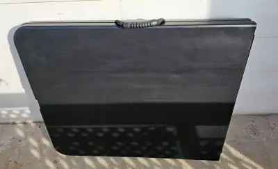 6' foldable table barely used, View more