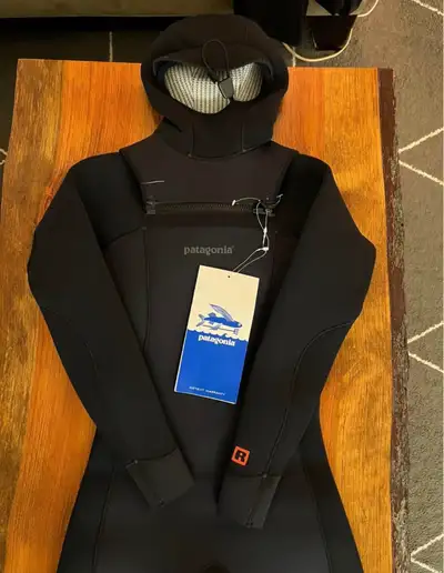 Patagonia R4 Neoprene Merino Lined Wetsuit - Women's Size 6, View more