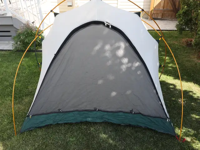 MEC Tarn 3 Backpacking ,car Tent in Fishing, Camping & Outdoors in St. Albert - Image 5