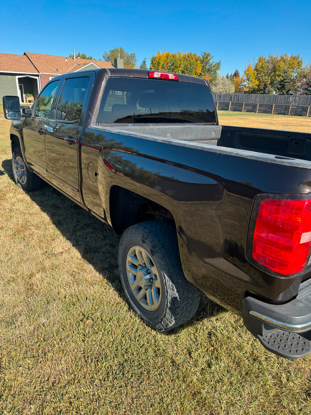 2019 Chevrolet Duramax in Cars & Trucks in Lethbridge - Image 3