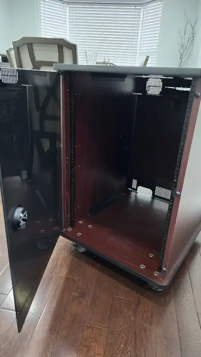 Middle Atlantic Mobile Furniture Rack, MFR 1627GC , View more