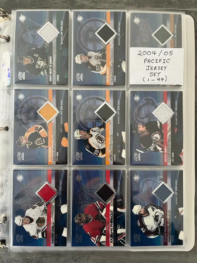2004-05 Pacific jersey hockey cards 1-44 in Arts & Collectibles in Gatineau - Image 2
