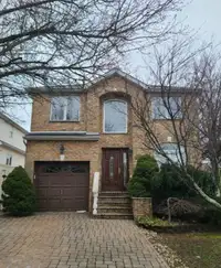 URGET Mississauga Detached Home For Sale - NOT YET ON MLS