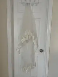 Custom made wedding veil