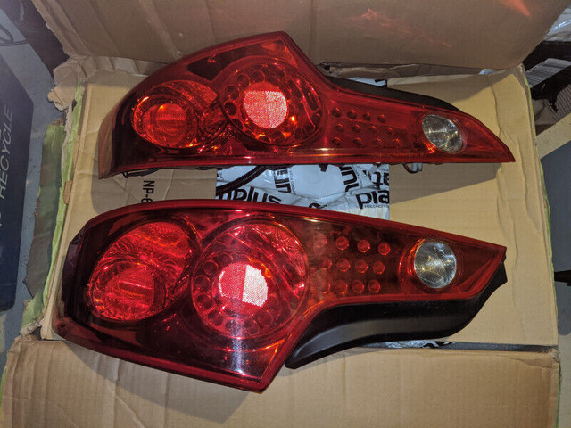 Infiniti G35 Coupe Tail Light 2003-2005 in Auto Body Parts in Markham / York Region