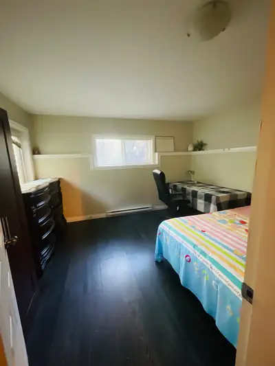 Looking for a quiet, comfortable, and conveniently located room? This cozy space in Gordon Head is p...