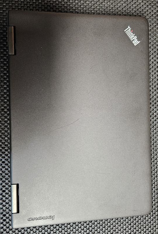 Lenovo Yoga Laptop 12.5"i5-500GB SSD-4GB-Windows 10 Pro in Laptops in Oshawa / Durham Region - Image 4