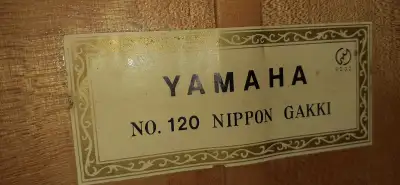 1960s classical guitar YAMAHA NIPPON GAKKI, View more