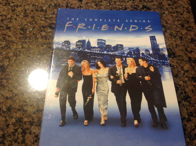 FRIENDS COMPLETE SERIES in CDs, DVDs & Blu-ray in Kamloops