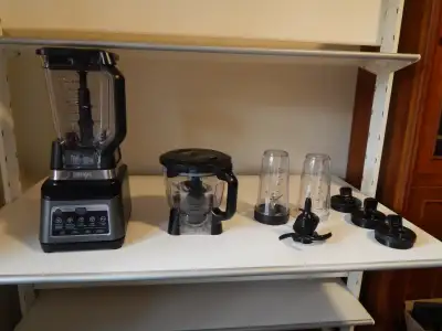 The Ninja kitchen system with Auto IQ is perfect for home or professional use - from single serve sm...