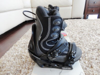 Flow "Blaze" Black Snowboard Boots Size 6 1/2"