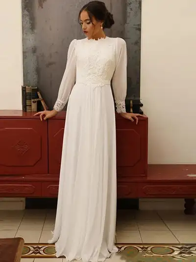 Ivory chiffon lace wedding dress - brand new with tags – long sleeves (HEBEOS). Zipper on the back....