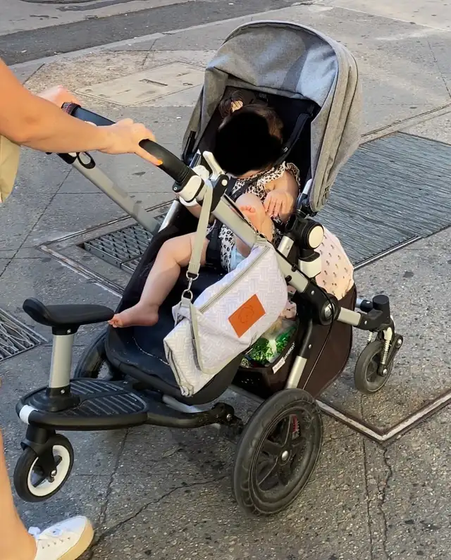 2018 Bugaboo Cameleon3 stroller/poussette complete in Strollers, Carriers & Car Seats in City of Montréal - Image 4