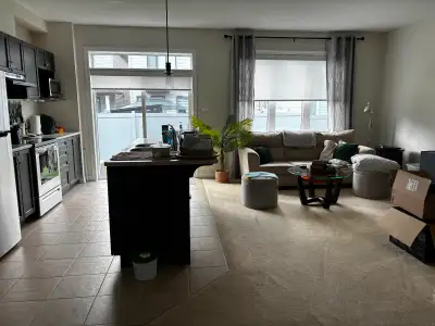 Ottawa, Orleans - 10th Line. Stunning 5-year-new executive Townhouse for rent features 3 bedrooms an...