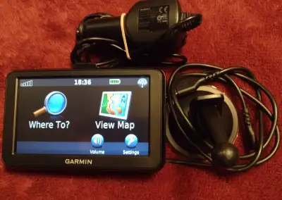 Garmin Nuvi 50LM 5” GPS Lifetime maps 32GB micro SD, View more