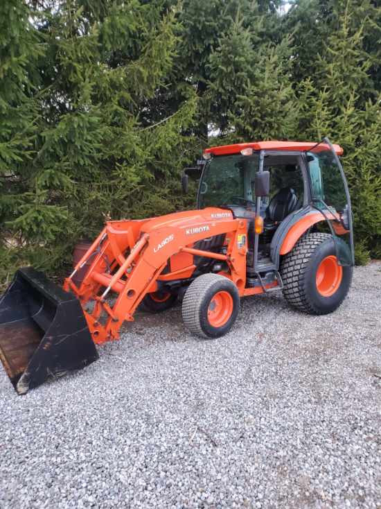 2019 Kubota L3560 HST 4x4 loader 400 hrs$40,000 in Heavy Equipment in Hamilton