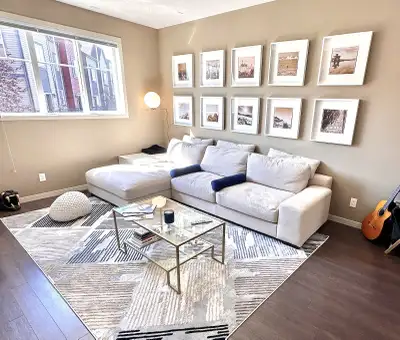 Room for Rent – Modern Townhouse Near South Health Campus & Quarry Park, 130th Looking for more than...