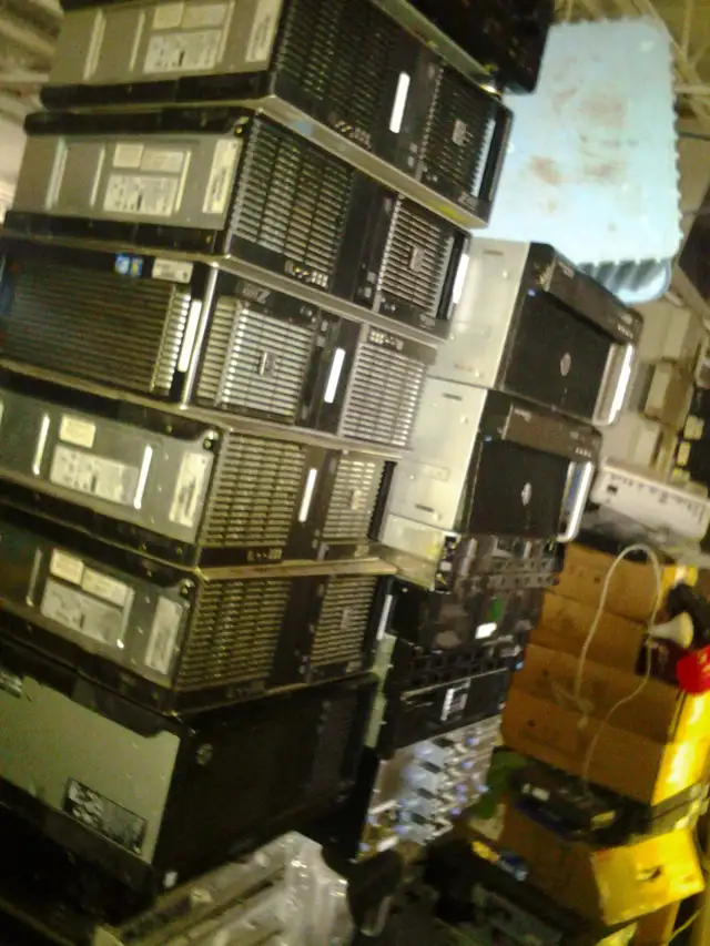 HP z600 6core xeon 64g 2tb $199 128G $270!  esxi pc AI monster in Desktop Computers in City of Montréal - Image 8