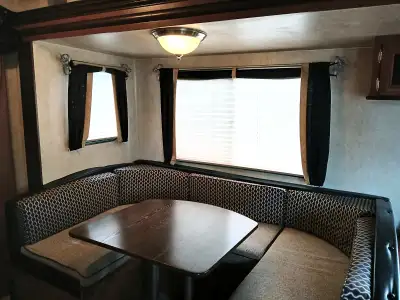 2016, 30 ft, Forest River Salem For Sale: $31,900 All annual site fees for 2025 have been pre-paid i...