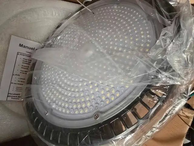 5x $180/ea HiBay UFO LED Light 120V 240W 6000K 1-10VDC Dimming in Indoor Lighting & Fans in Whitehorse - Image 2