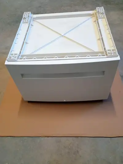 Piédestal Bosch pour laveuse ou sécheuse compacte (24 pouces) -, View more