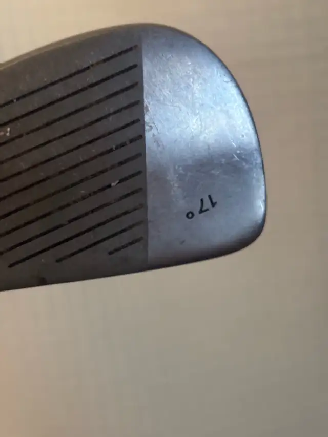 Right Handed Driving Iron in Golf in Kitchener / Waterloo - Image 6
