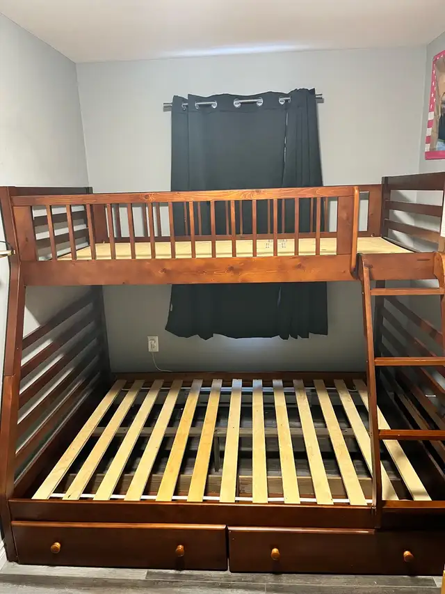 Wooden Bunkbed in Beds & Mattresses in Bedford - Image 2