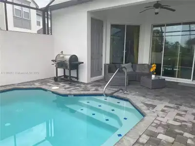 Very Large 5 bedrooms 14 people Orlando Florida, View more