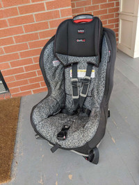 Britax front/rear facing car seat