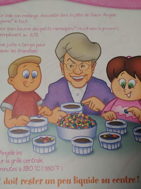 Livre cuisinons et colorions avec soeur Angèle dans Autre  à Longueuil/Rive Sud - Image 2