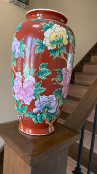 Antique Vase and Disneyland Cup’s 