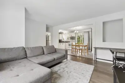 FULLY FURNISHED APARTMENT for rent!