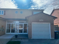 Private sale only - 2452 Hemus Sq, Mississauga ON L5C 3X4