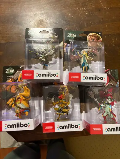 Legend of Zelda TotK Amiibo set - Brand New, View more