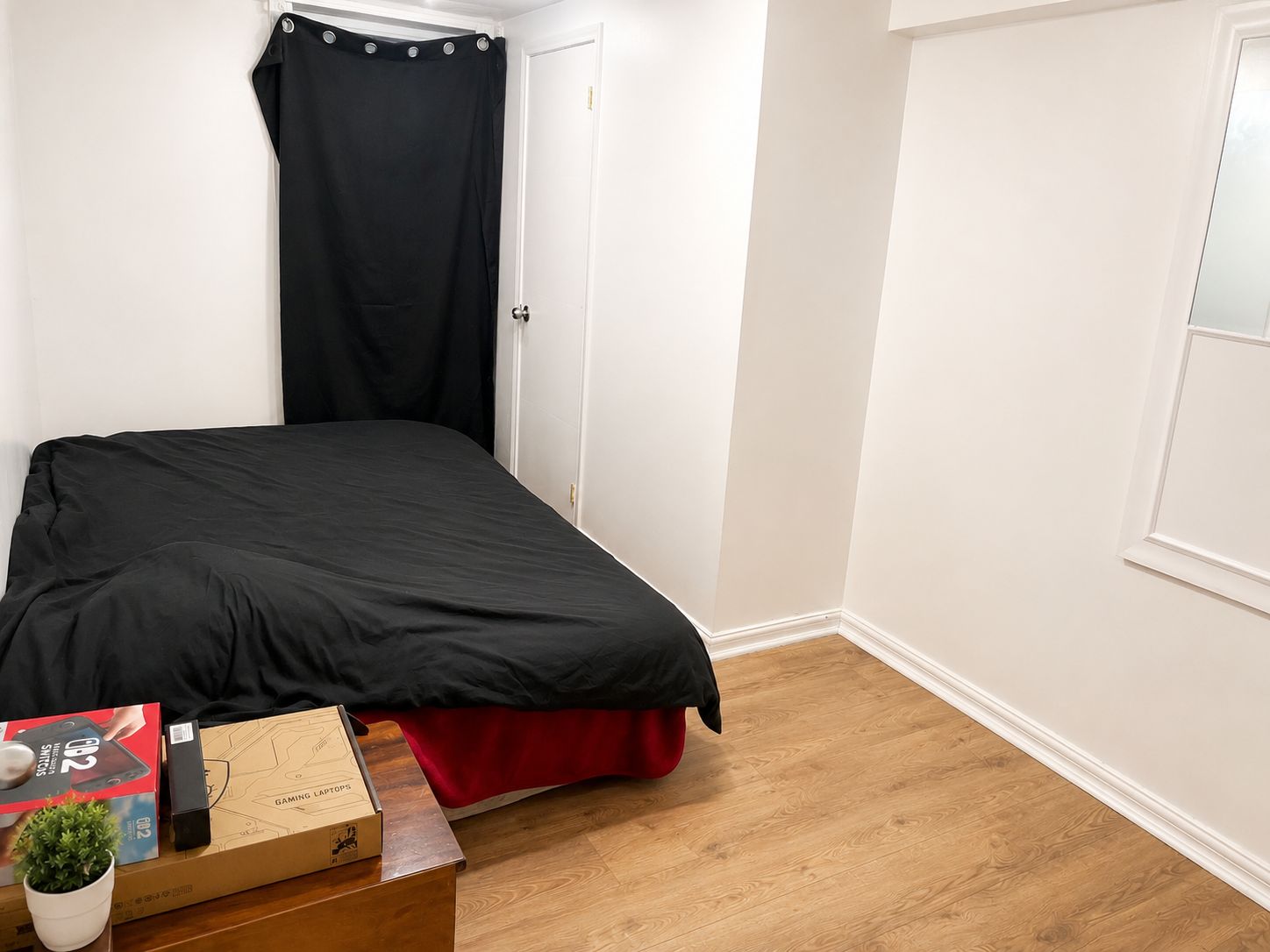 À qui la chance , chambre à LOUER ou logement 4 1/2 et 5 1/2 — photo 3