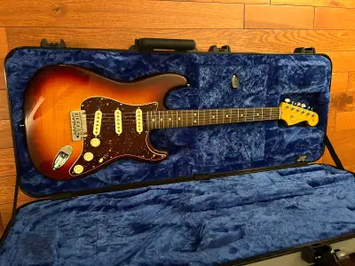 70th Anniversary Fender Strat Immaculate , View more
