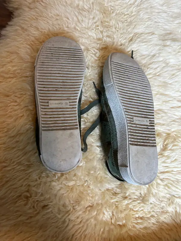 All Saints fur sneakers- size 38 in Women's - Shoes in Barrie - Image 4