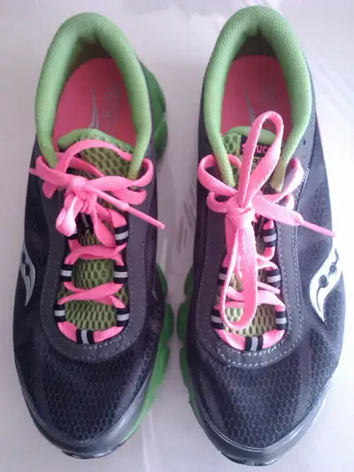 Saucony Virrata Running Shoe (Women's) size 7, View more