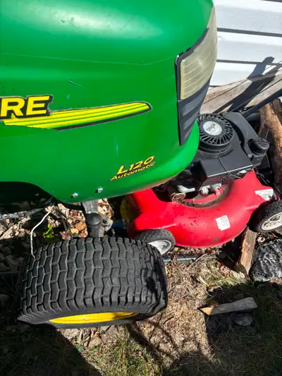 John Deere riding lawnmower for parts, View more