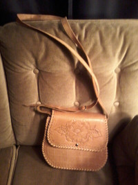 Lady's Handmade Leather Shoulder Bag