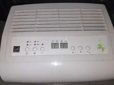 LG 10,000 BTU Portable Air Conditioner,Blows Very Cold, View more
